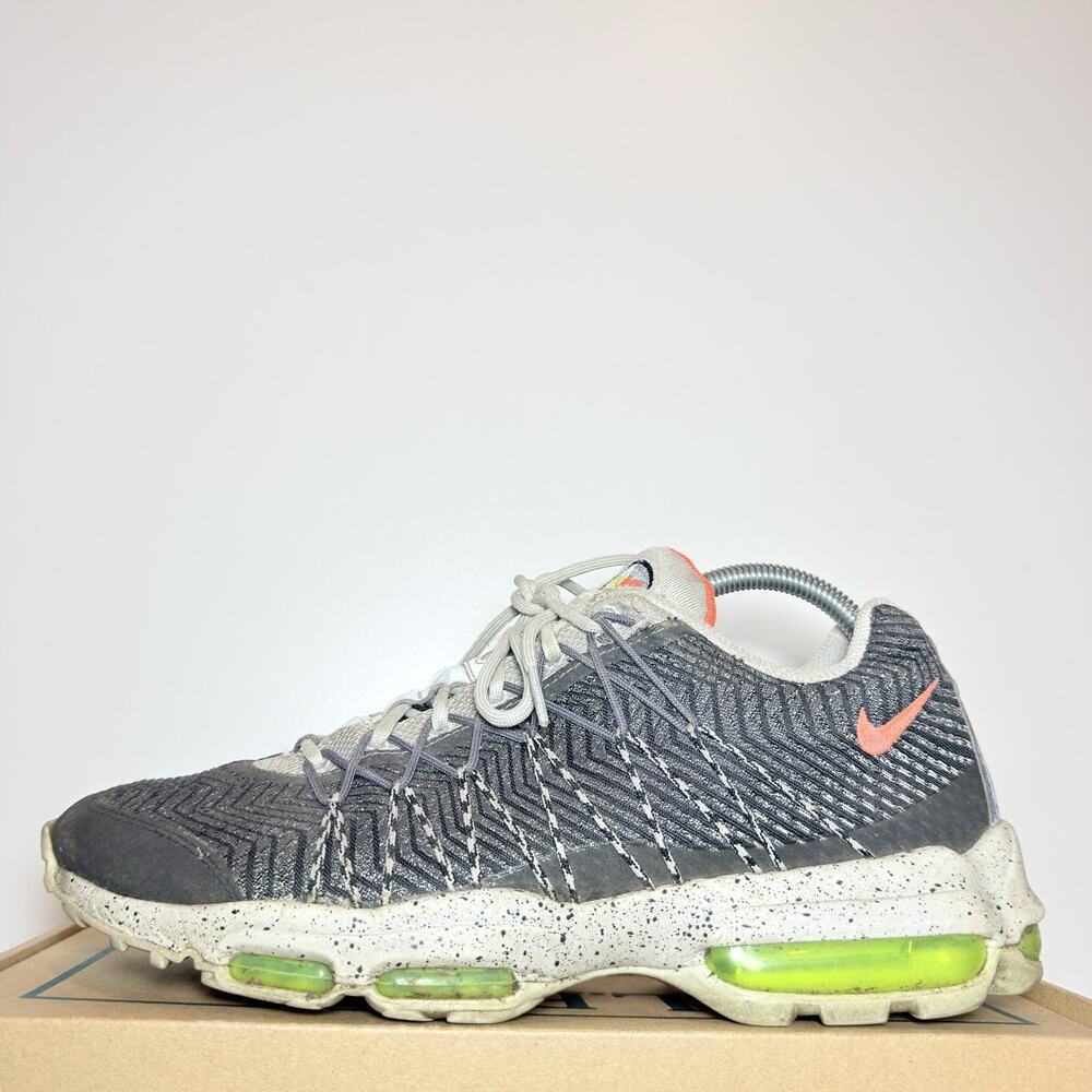 Nike Air Max 95 Ultra Jacquard Mens Size 9 Running Shoes Gray Night Silver Volt